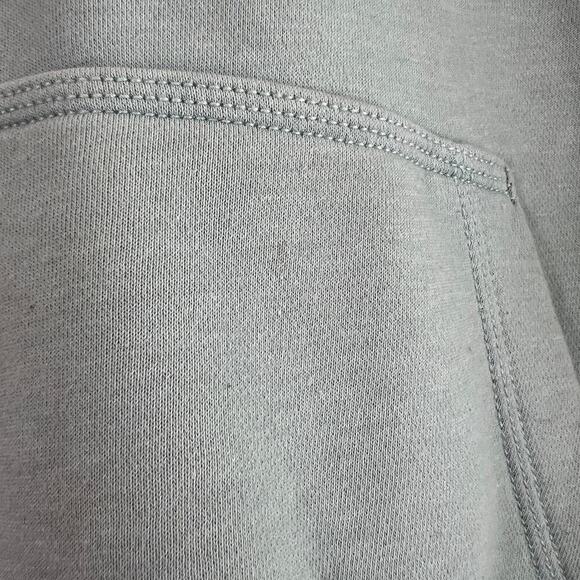 Carhartt Women's Relaxed Fit Midweight Logo Sleeve Graphic Sweatshirt Sz M - Picture 13 of 13